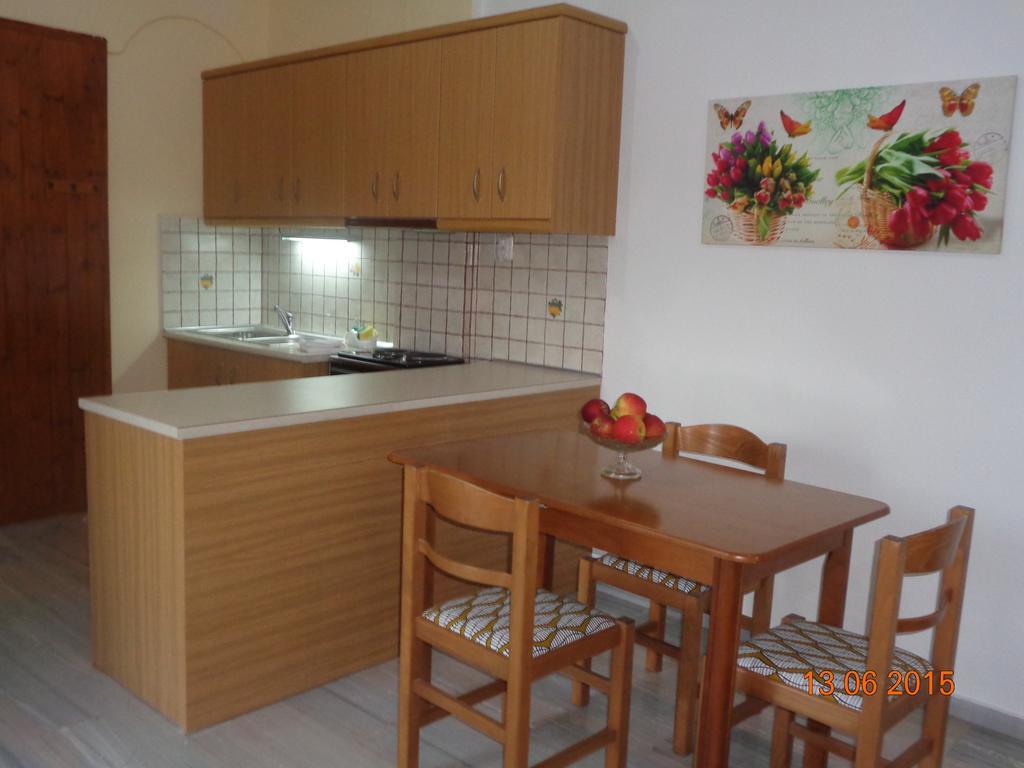Soldatos Rooms Marantochori Номер фото